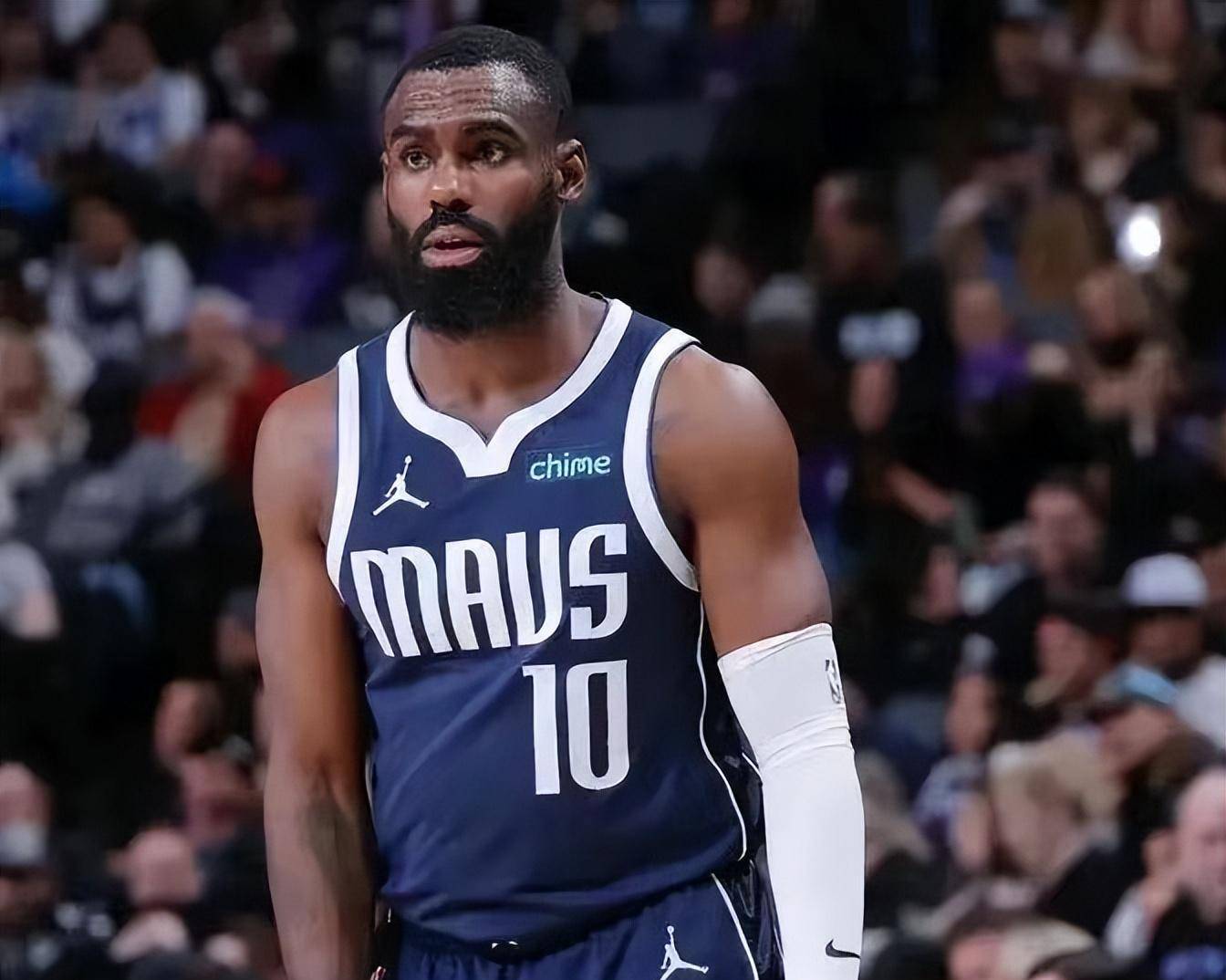 独行侠再胜篮网,取得赛季第六胜 独行侠再胜篮网,取得赛季第六胜