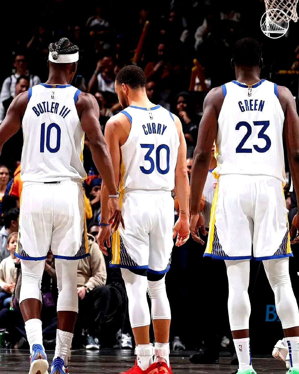 勇士战胜开拓者，连胜止步