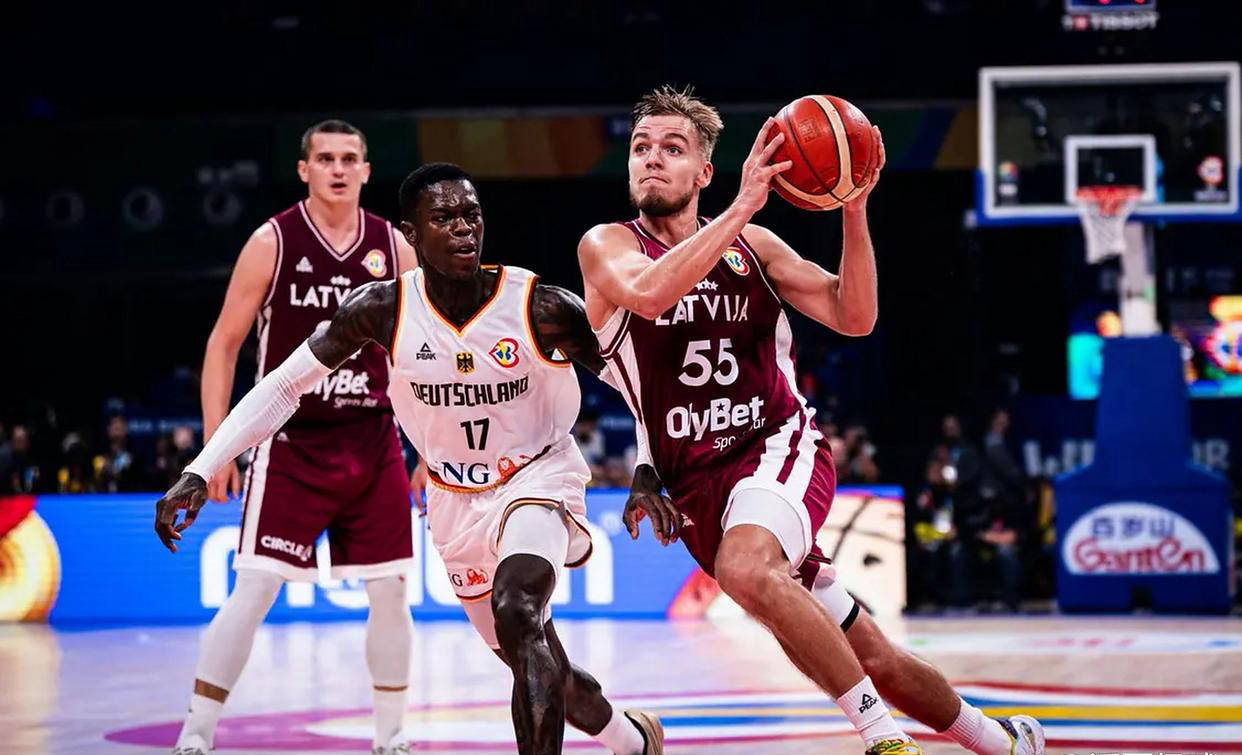 立陶宛男篮爆冷勇士，保罗惊艳世界