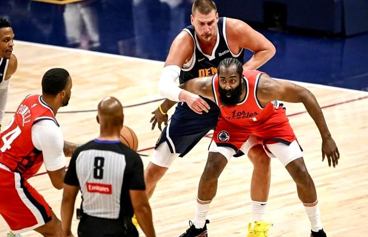 开拓者惨败爵士,遭遇两连败!的简单介绍 开拓者惨败爵士,遭遇两连败!的简单介绍