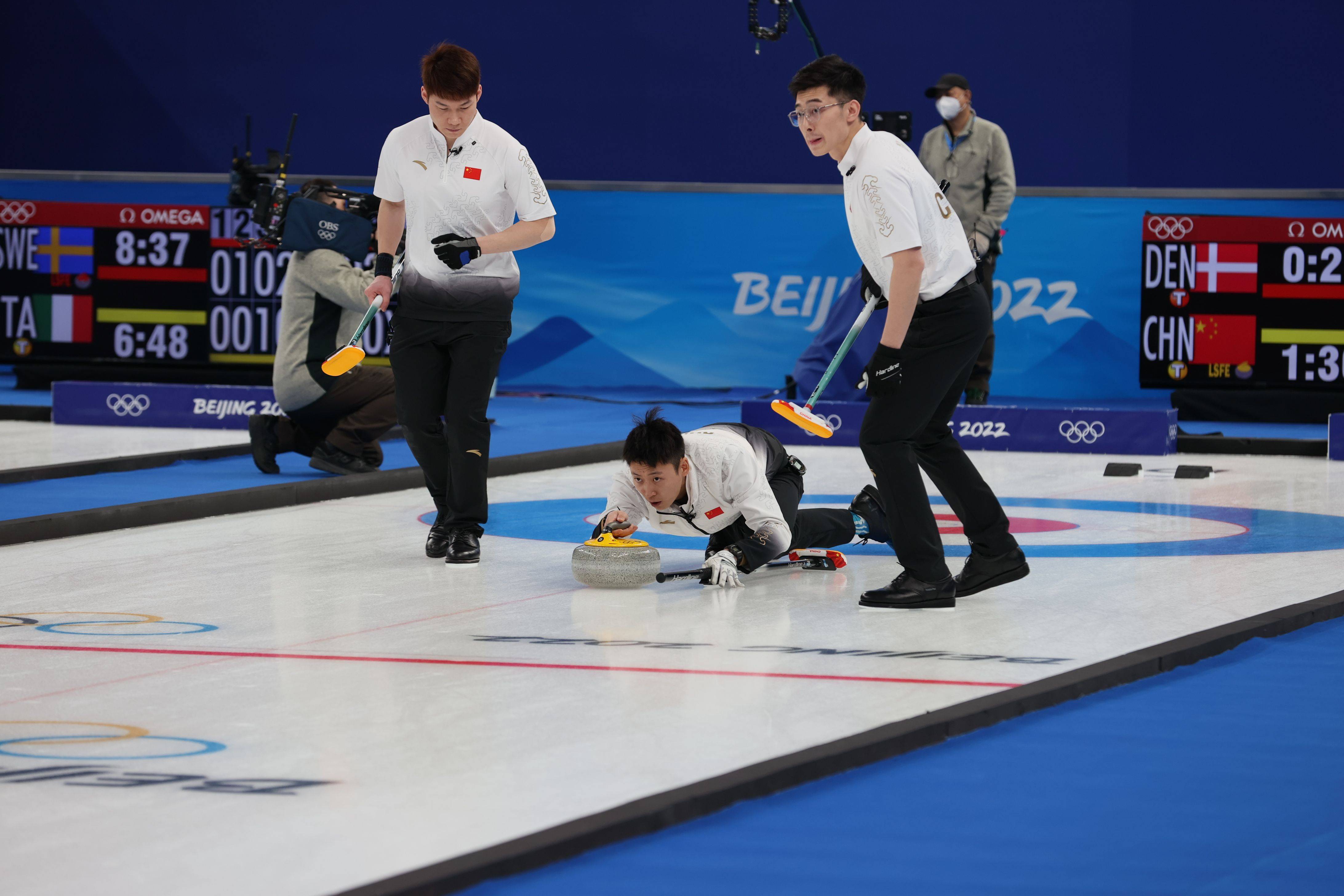 丹麦羽毛球队险胜印尼羽毛球队，辛杜高光表现的简单介绍