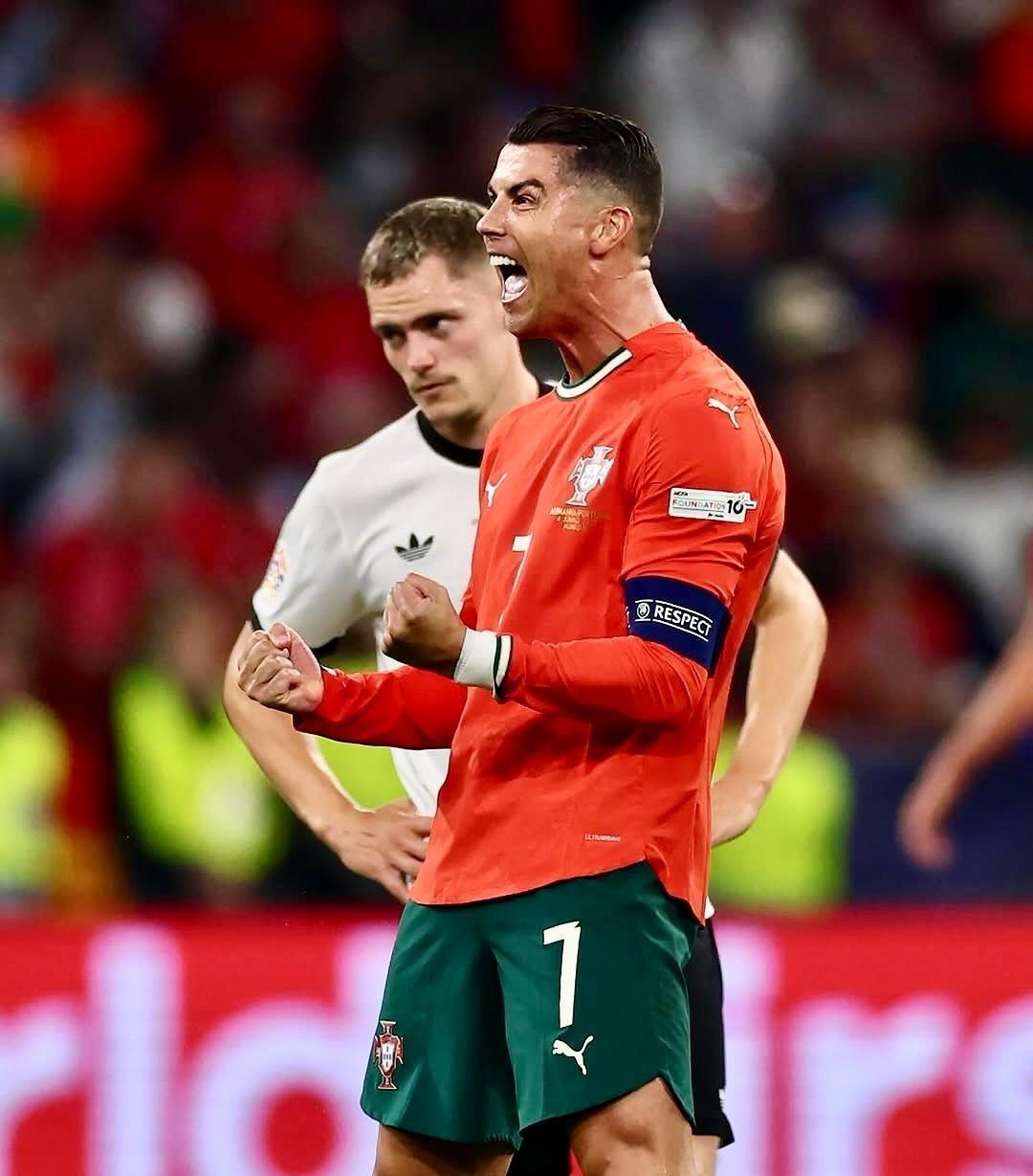 日本翻盘葡萄牙,德布劳内惊艳世界 日本翻盘葡萄牙,德布劳内惊艳世界