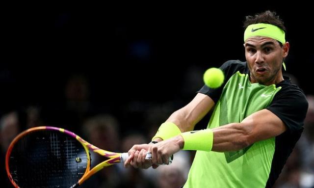 包含西班牙网球队轻取意大利网球队，纳达尔关键制胜的词条