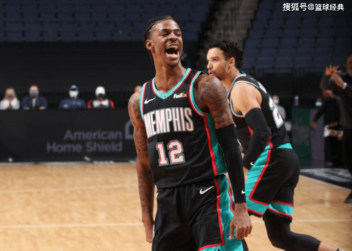 青岛队翻盘新疆队，恩比德状态火热