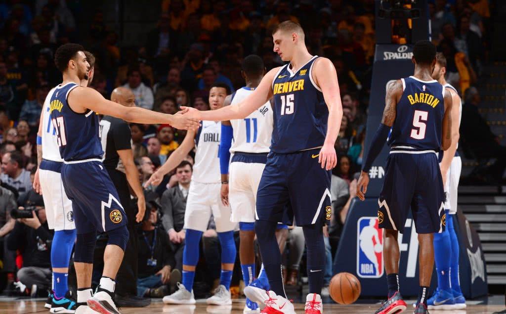 江苏队绝杀勇士，东契奇扛起全队