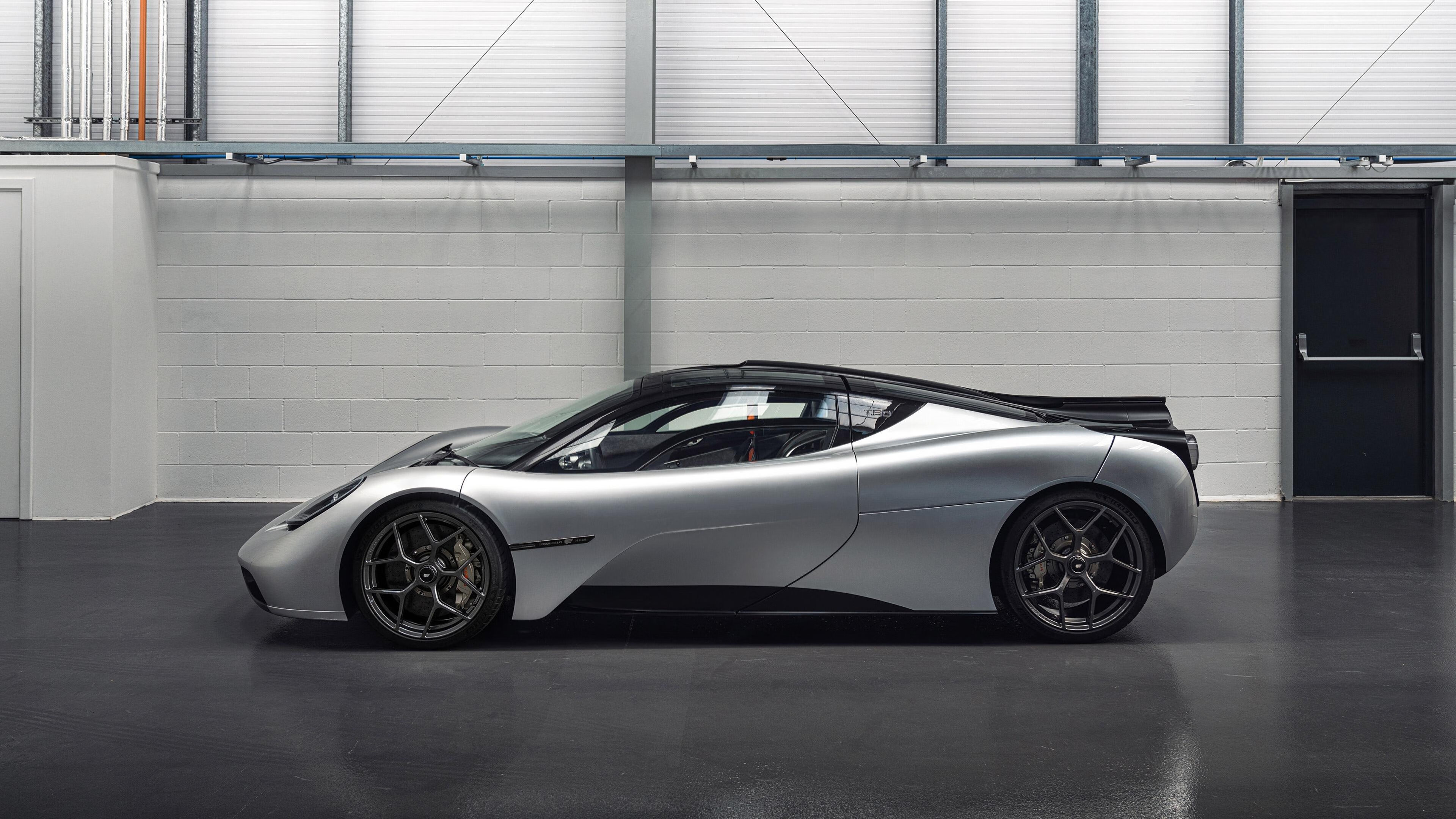 意式惊艳！基耶萨单骑破局闪耀数据榜 非洲智慧！几内亚战术绞索窒息沙特