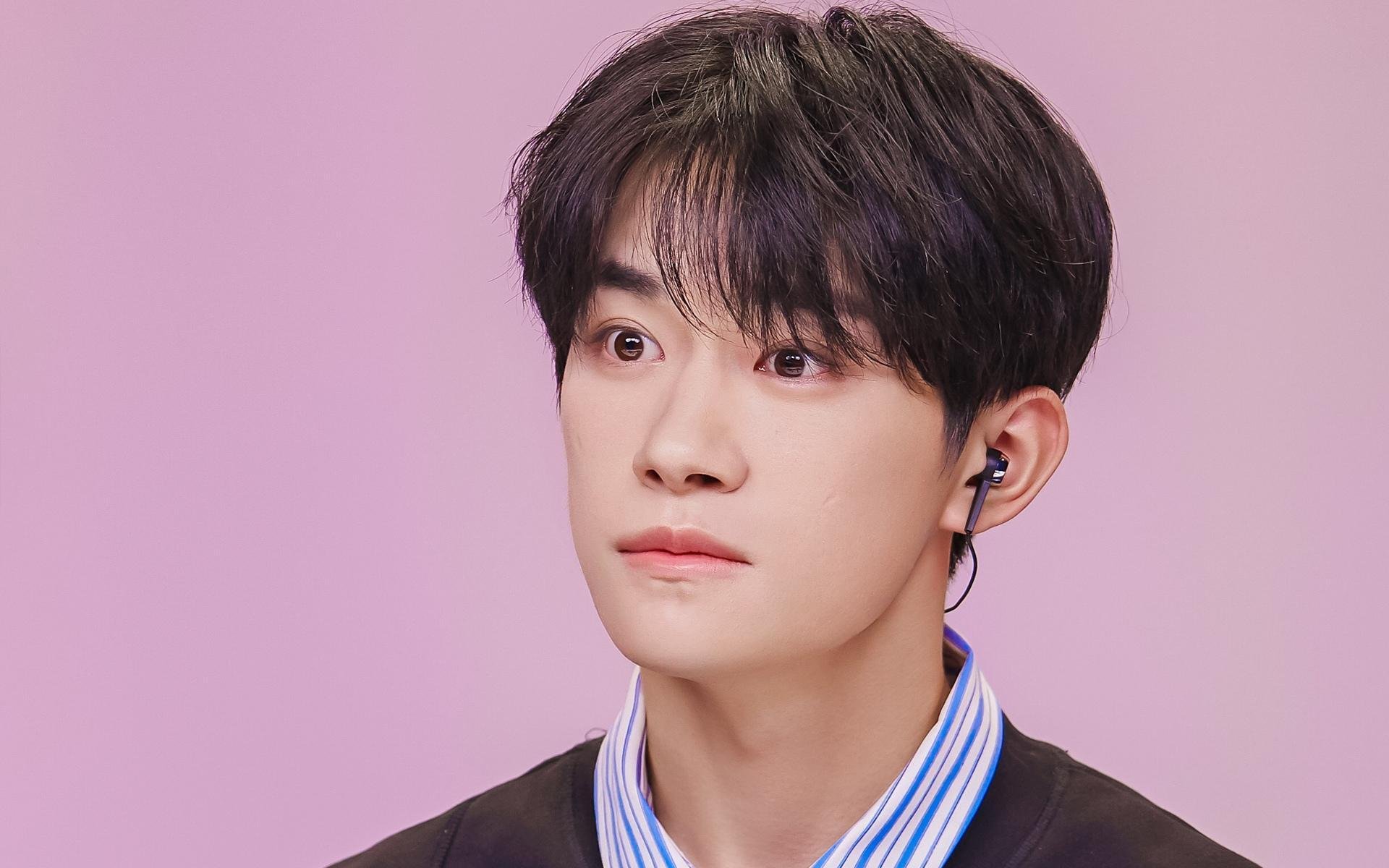 亚洲之光与冷门风暴，三笘薰的巨星时刻与厄瓜多尔的战术完胜