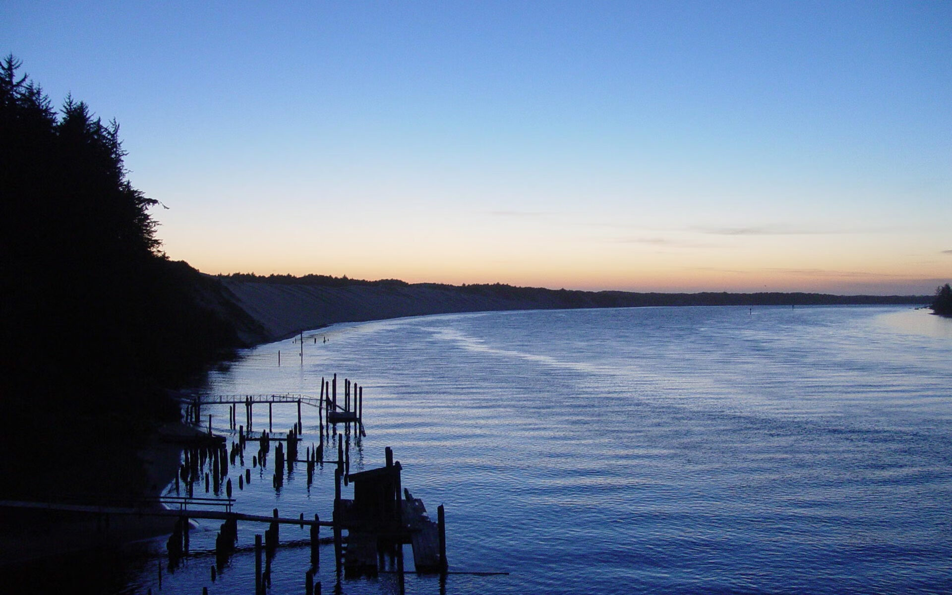快攻飓风与三分海啸，莫兰特闪电战与76人单节制胜的现代篮球密码